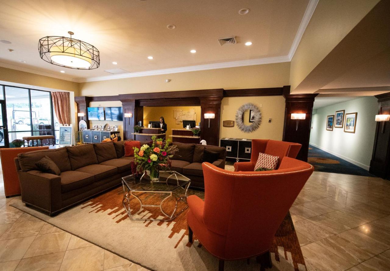 Holiday Inn Bar Harbor Regency Hotel By Ihg Екстериор снимка