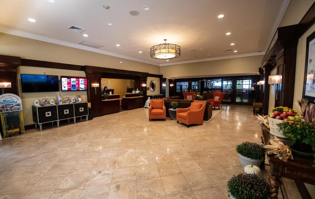 Holiday Inn Bar Harbor Regency Hotel By Ihg Екстериор снимка